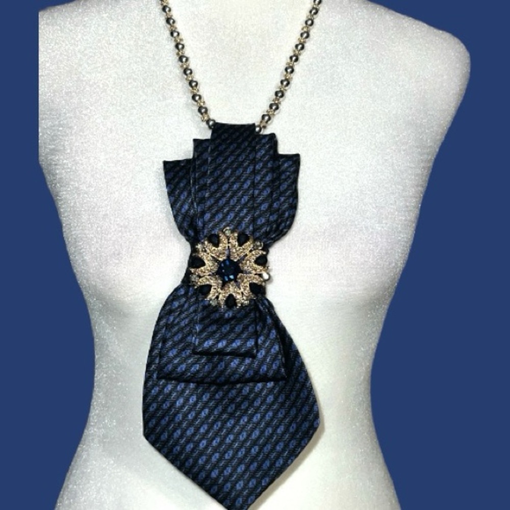 “Dainty Dapper”Blue Women's Neckltie necklace with beautiful add on brooch